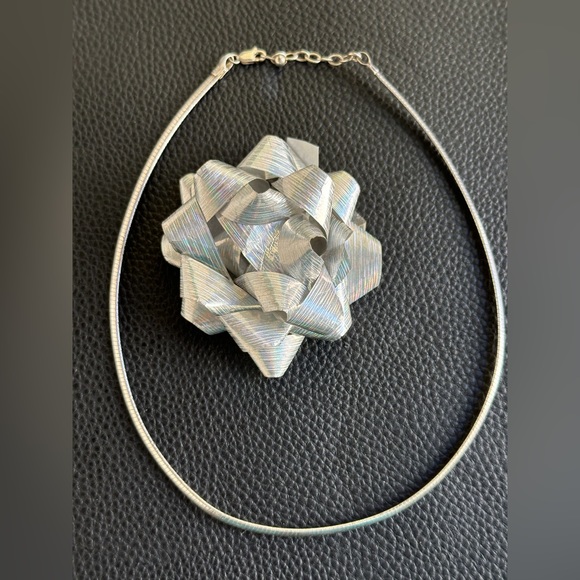 Sterling Silver Omega Necklace 4mm width 17” long - Picture 1 of 5